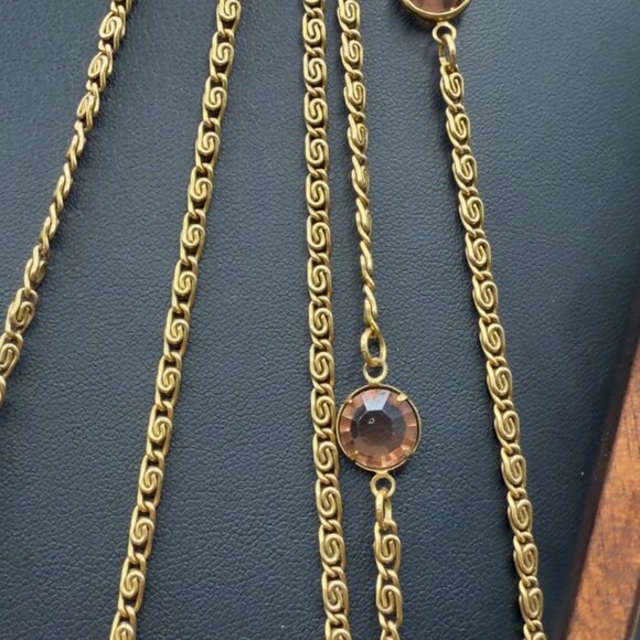Vintage Goldette NY Greek Meander 5 Strand Layered Chains Cameo Pendant 1960’s - Picture 5 of 16